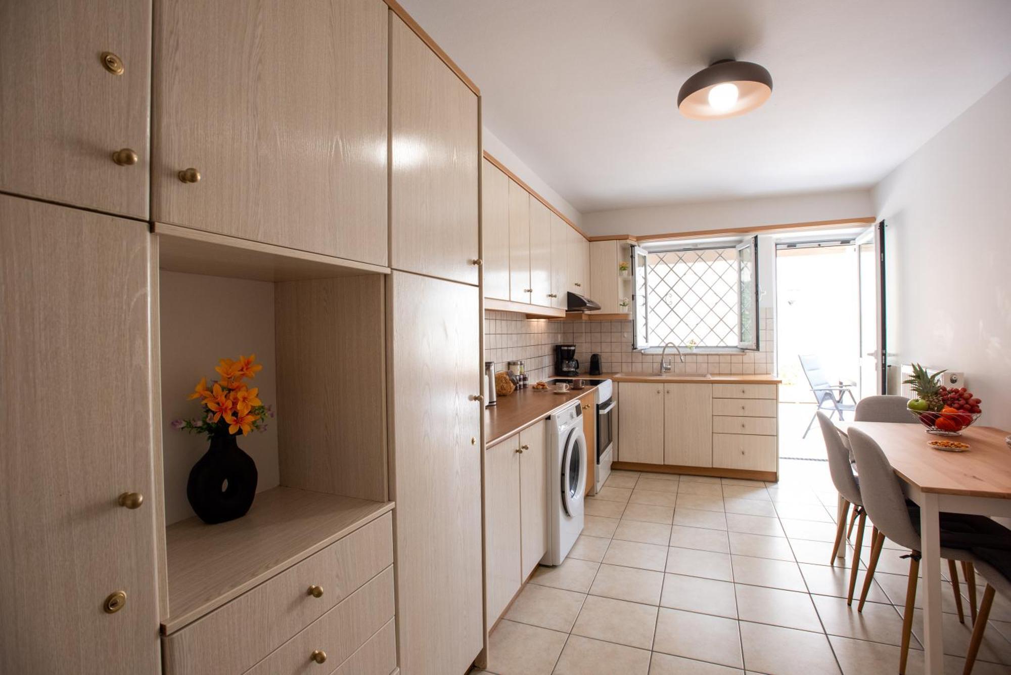 Kg Acropolis Escape Spa Apartment أثينا المظهر الخارجي الصورة